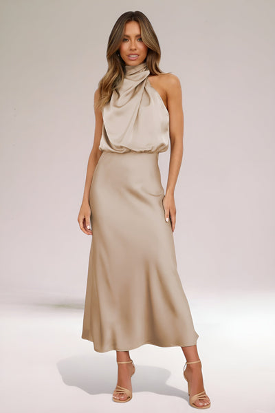 Sara™ | Robe Halterneck en Satin Glamour
